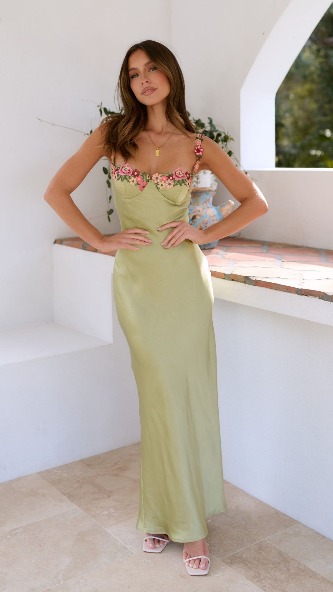 Chelsey™ | Maxi Dress with Flower Detail