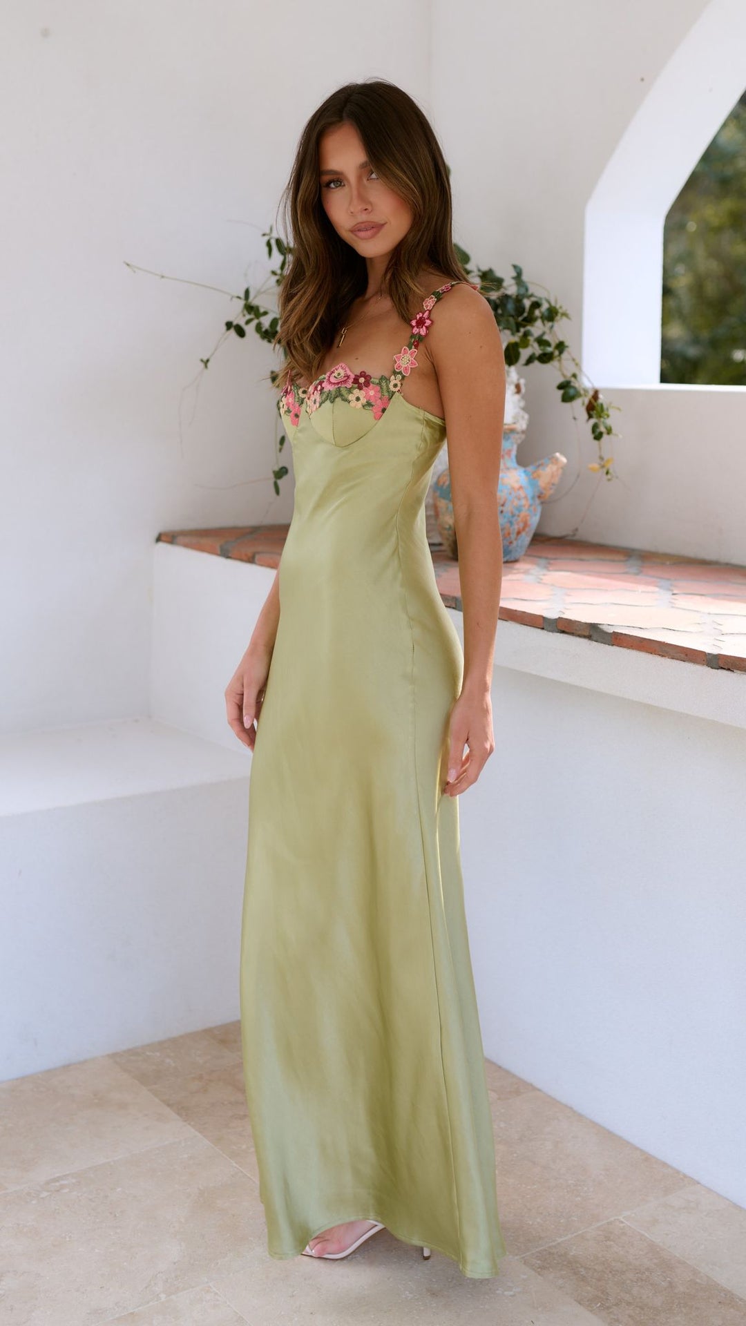 Chelsey™ | Maxi Dress with Flower Detail