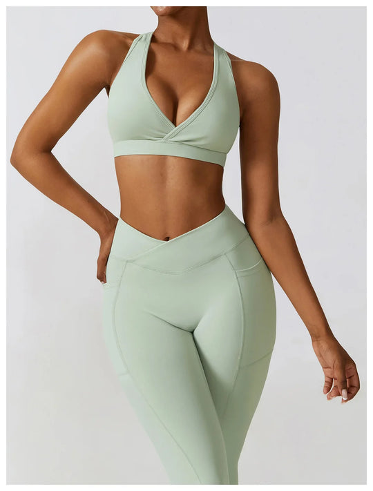 Lucy Sports Bra Flare Leggings Set