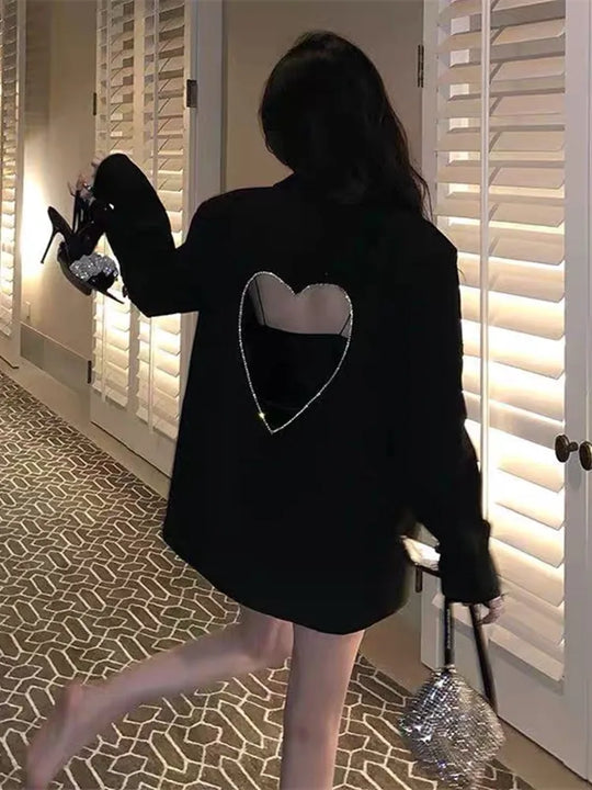 Daphne | Cut-out Heart Blazer