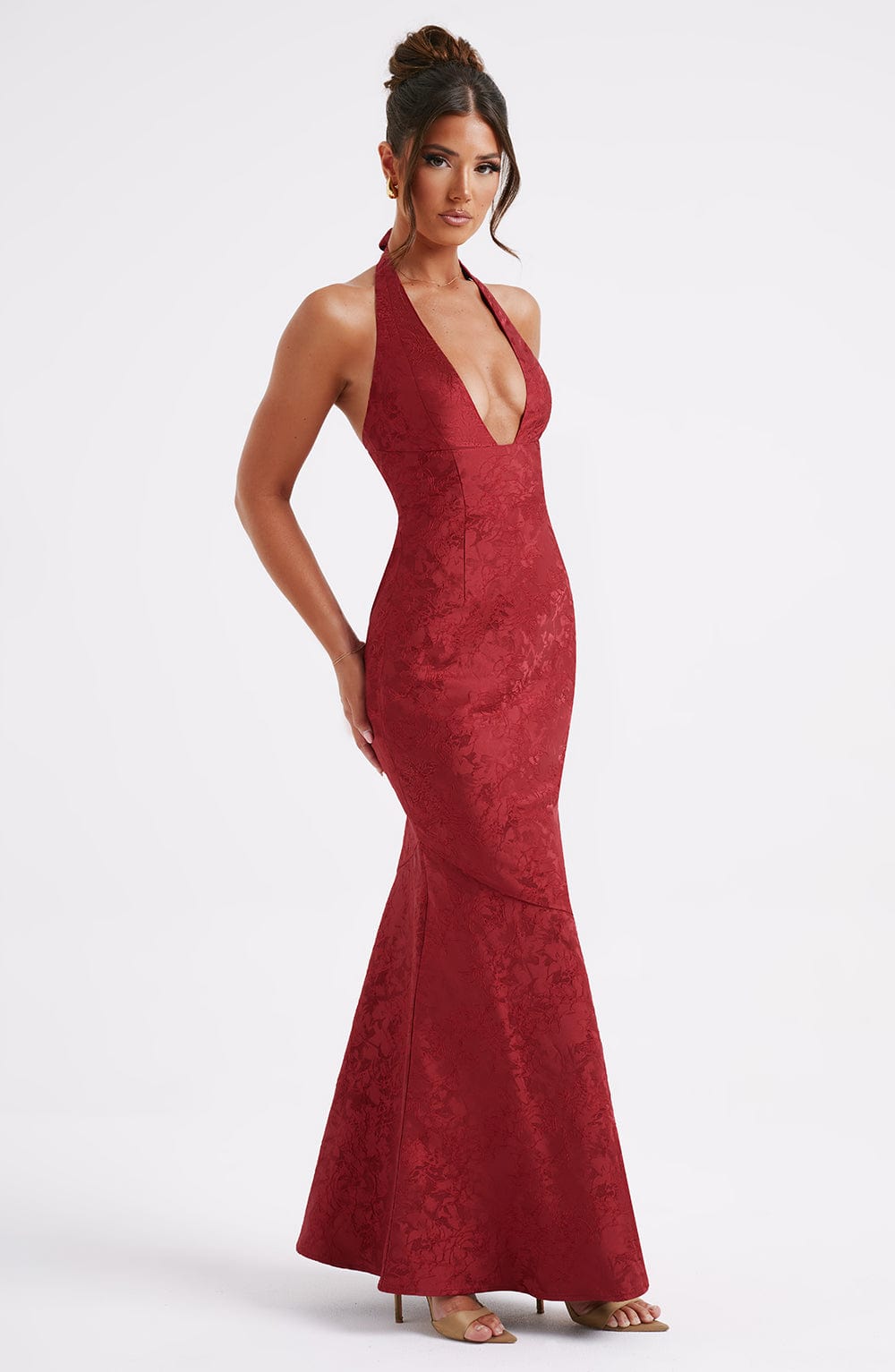 Zylith™ | Halter-neck Knot Textured Maxi Dress